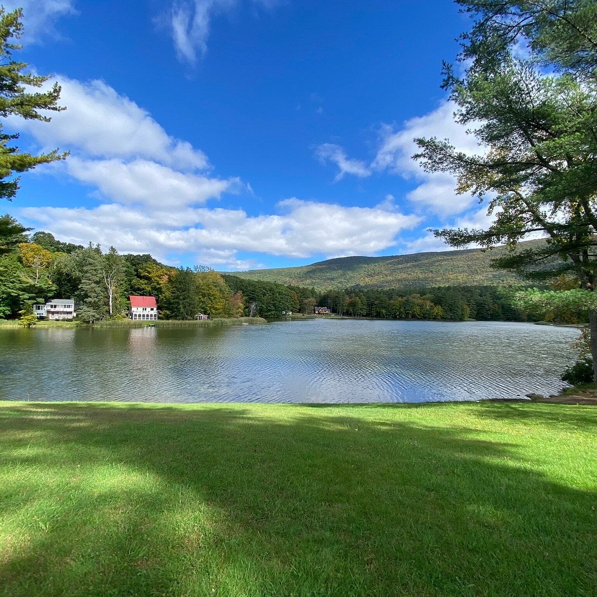 Windsor Lake